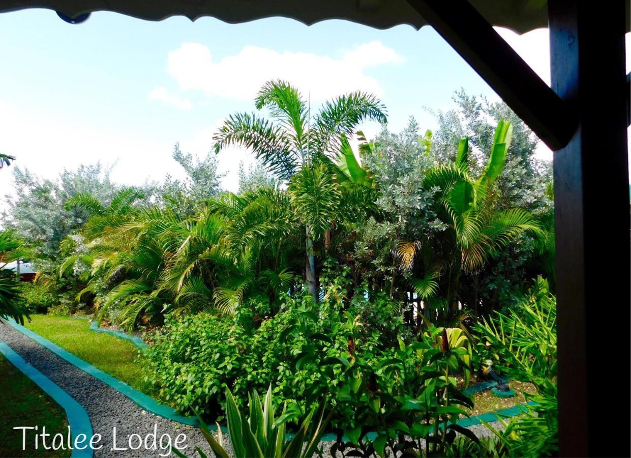Titalee Lodge Saint-Francois  Buitenkant foto